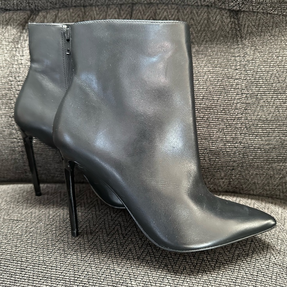 Aldo Sleek Black Heeled Boots